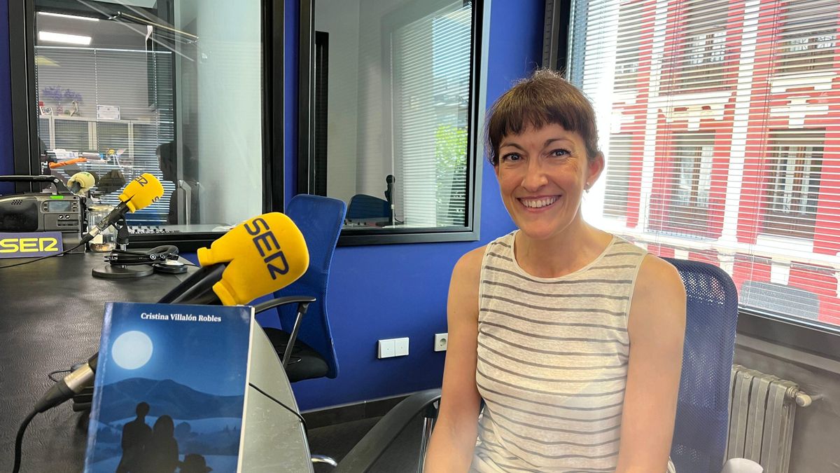 Cristina Villalón presenta en León ‘La conjura de Notos. El viaje de los clandestinos’ este viernes.