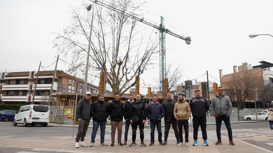 UGT y CCOO denuncian que la patronal "prefiera la confrontación a la negociación" en la huelga de los gruistas