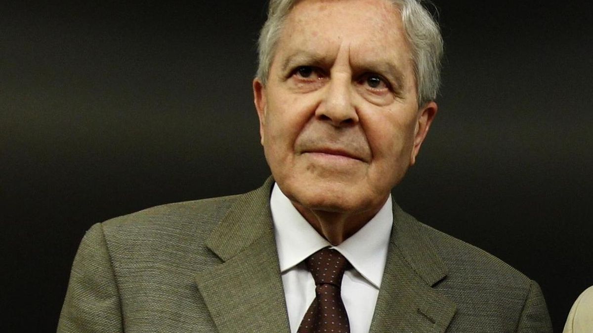 Villarejo, exeurodiputado de Podemos, justifica su entrada en listas del PSC porque los comuns están "muy desorientados"