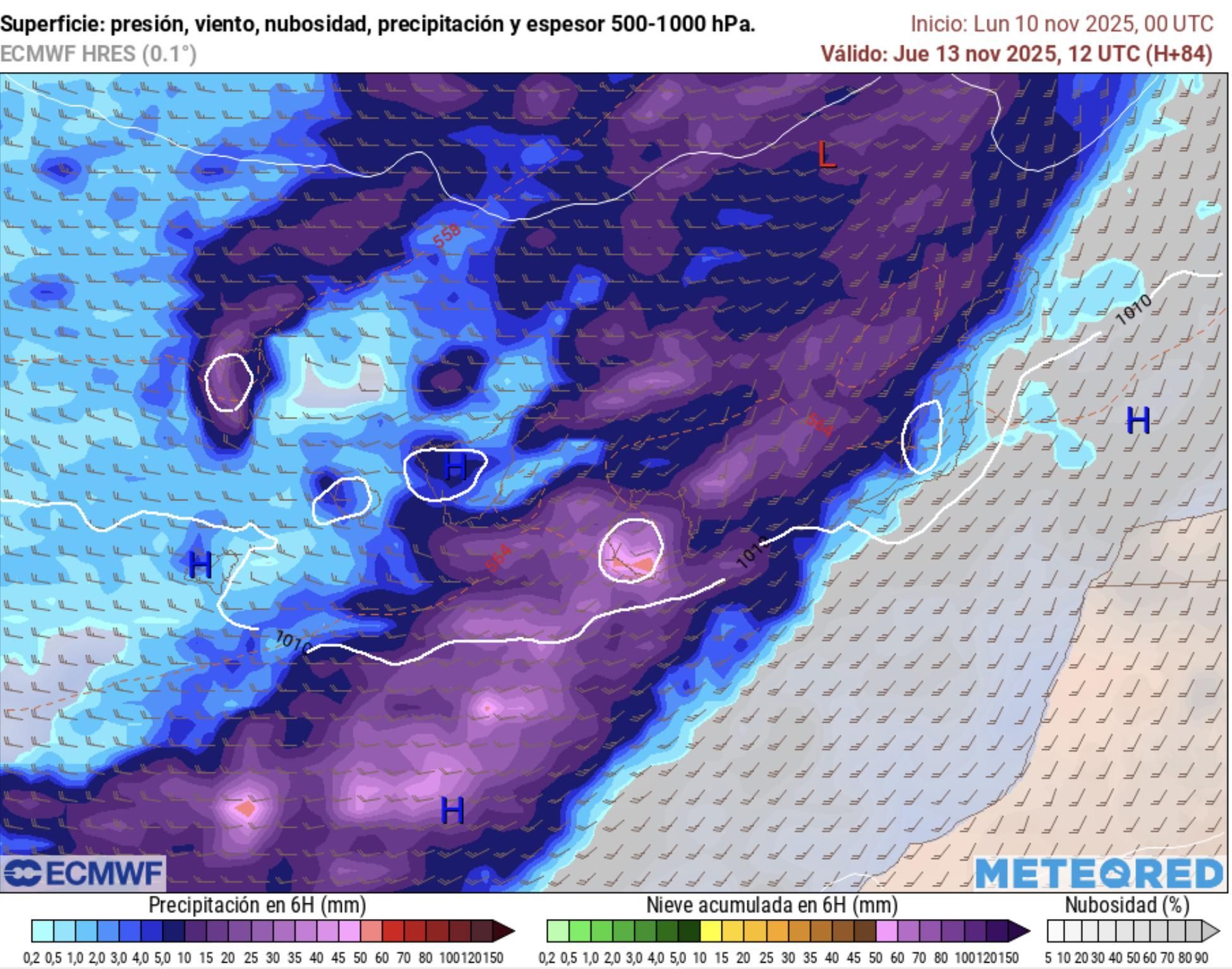 Avance del frente lluvioso hacia el este de Canarias este jueves.
