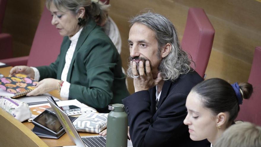 El grito de un diputado del PP en las Corts a otro de Compromís, detenido por Israel: "Qué gordito has vuelto de Auschwitz"