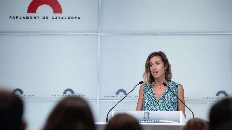 Las bases de la CUP eligen a la diputada Laia Estrada como candidata a las elecciones catalanas
