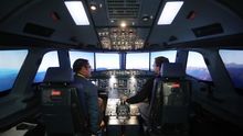 Nueve empresas españolas exhiben en Fidae su potencial aeronáutico y espacial