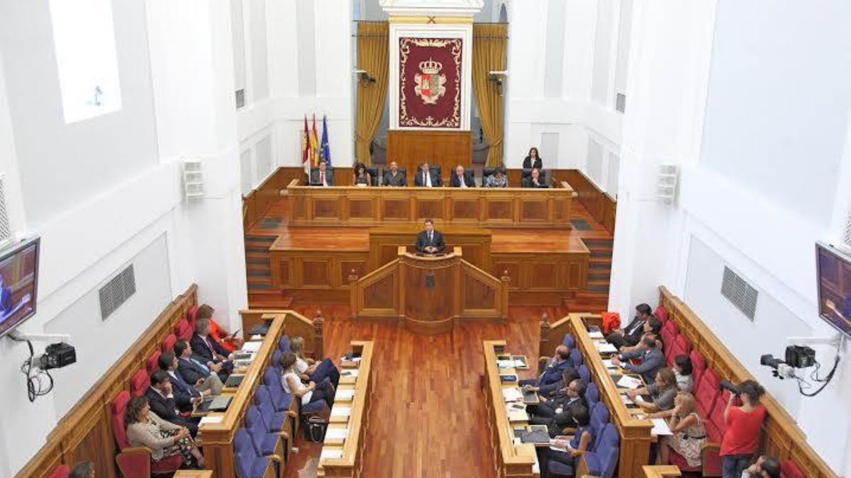 Pleno de las Cortes de Castilla-La Mancha