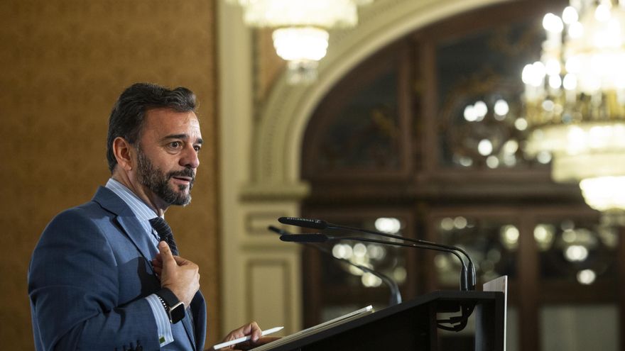 Bronca en el Parlamento andaluz al frenar la Cámara de Cuentas la fiscalización de contratos a dedo que investiga una jueza