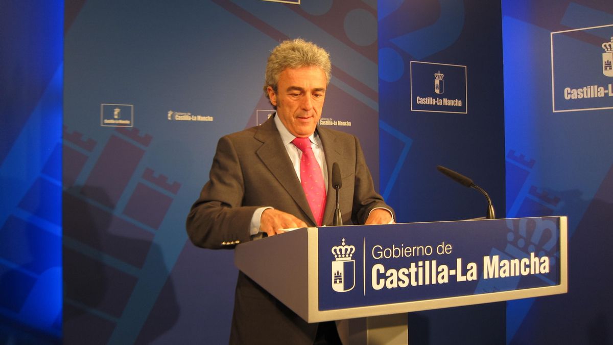 Gobierno C-LM espera "altura de miras" por parte de PSOE para modificar el Estatuto y reducir los diputados a la mitad
