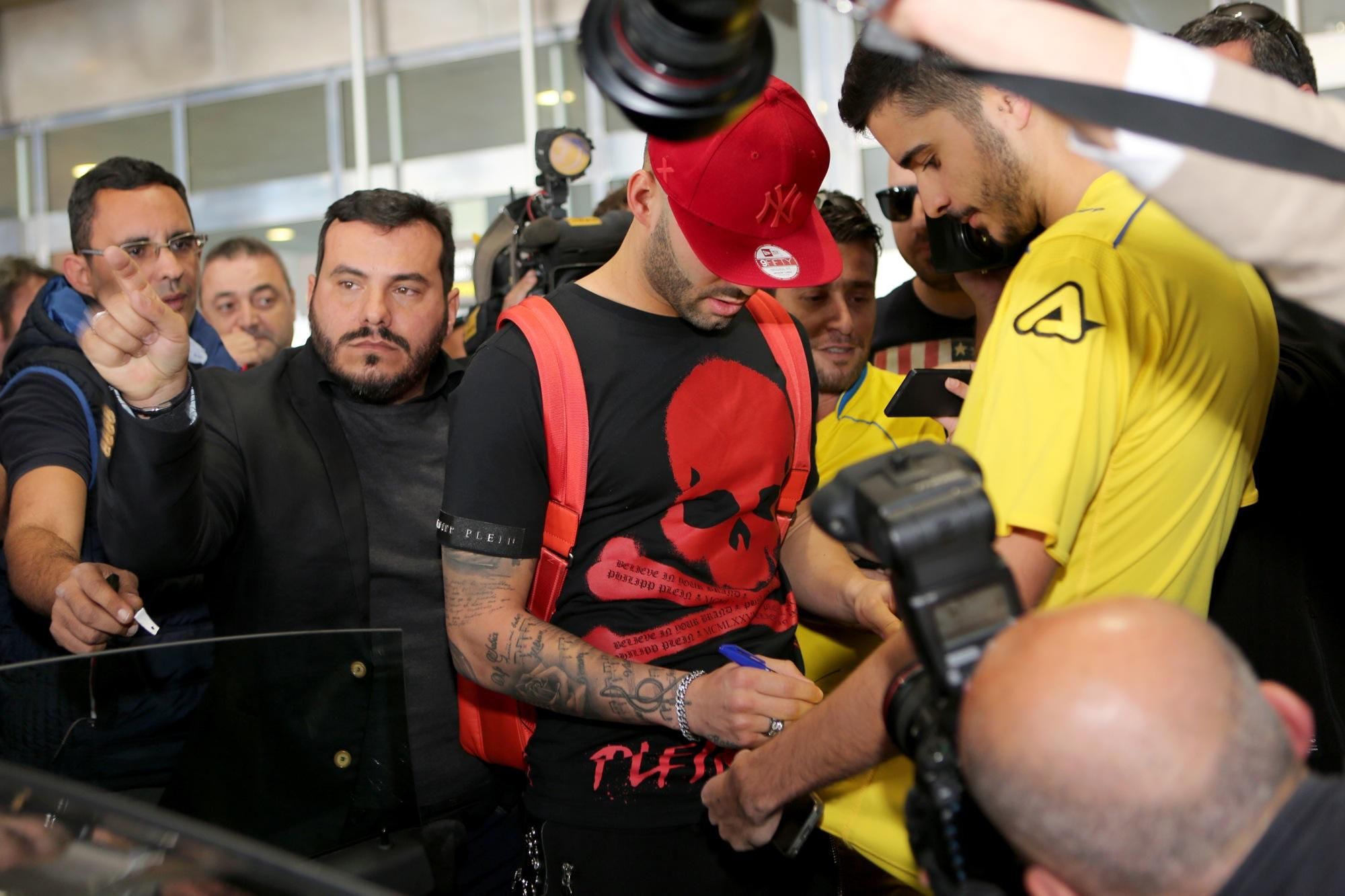 Llegada de Jesé al aeropuerto de Gran Canaria. Alejandro Ramos.