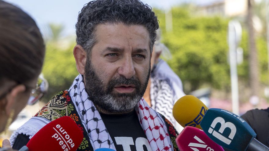 Albares anuncia que Israel liberará "en las próximas horas" al activista español de la Flotilla