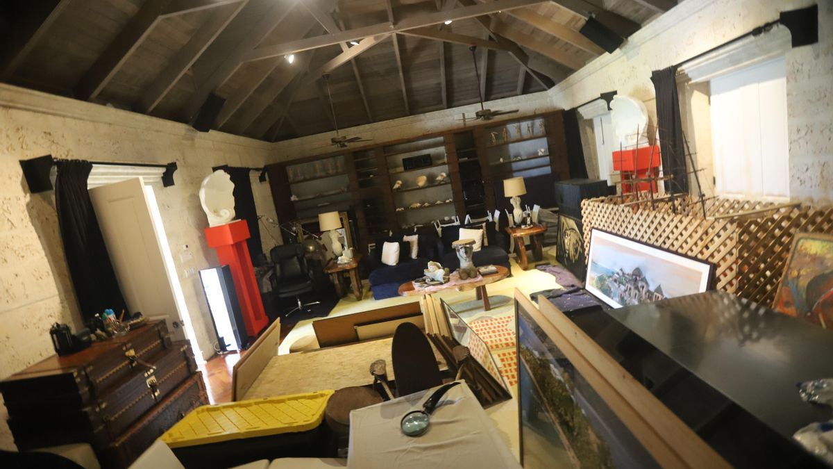 Estudio en la mansión de Jeffrey Epstein.