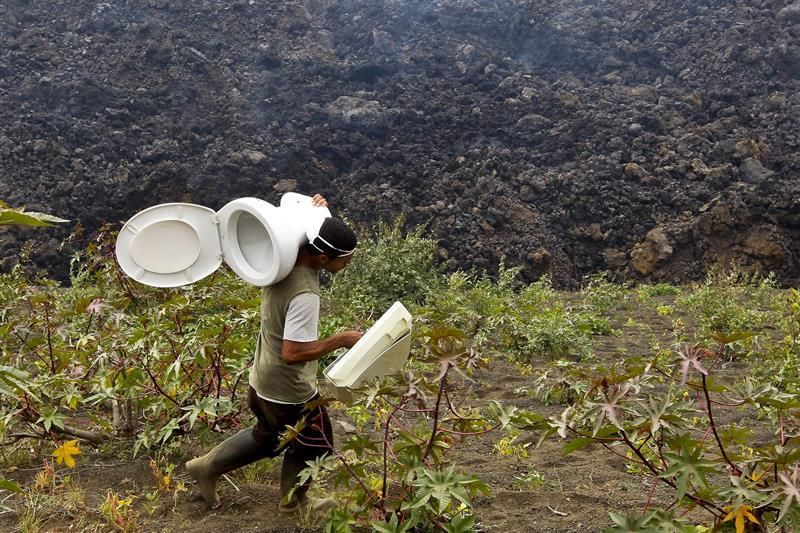 Erupción en la isla de Fogo, en Cabo Verde | EFE/JOÃO RELVAS