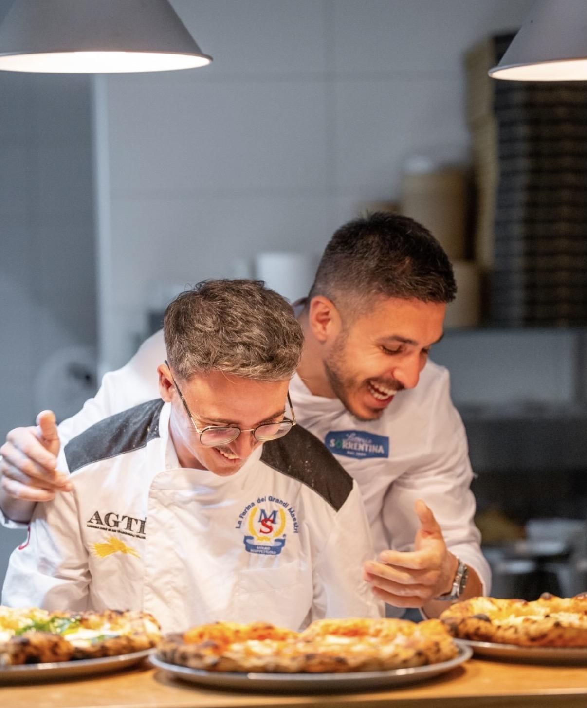 Ricardo y Antonio.