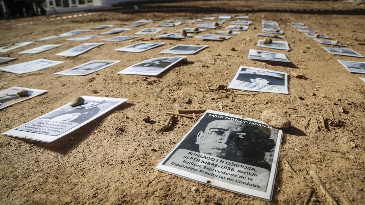 Acto por el Día de las Víctimas del Franquismo en el Cementerio de la Salud