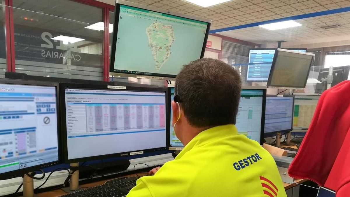 Cinco afectados tras la colisión frontal de dos vehículos en El Paso