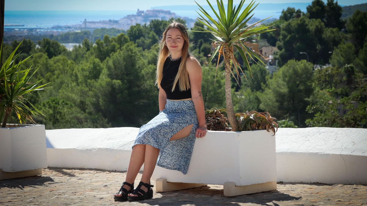 La joven tras la histórica manifestación contra la ampliación del aeropuerto de Ibiza: "No era solo gente de izquierdas"