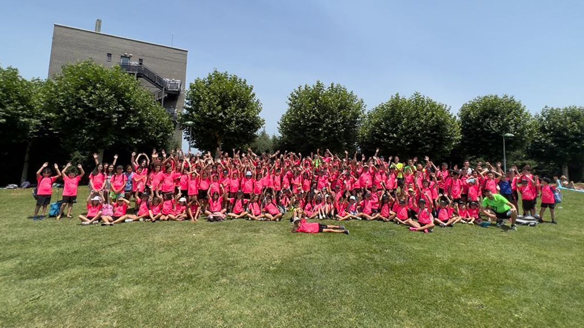 El Ayuntamiento de León aumenta su oferta de campus deportivos de verano y roza la treintena