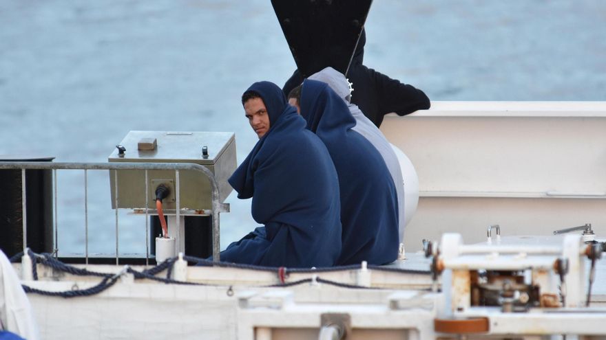 Más de 800 migrantes llegan a Lampedusa (Italia), en nueva ola de desembarcos