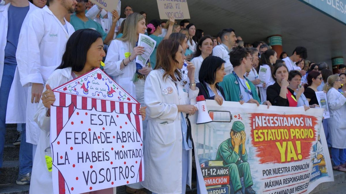 Los sindicatos médicos denuncian al Gobierno de Azcón por "bloquear" las negociaciones de la huelga