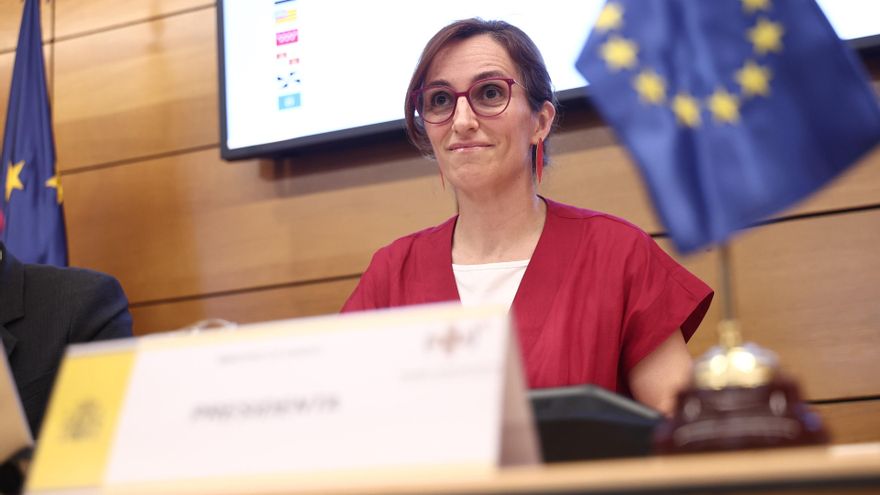 La ministra de Sanidad, Mónica García, durante la reunión extraordinaria del pleno del Consejo Interterritorial del Sistema Nacional de Salud (CISNS), en el Ministerio de Sanidad, a 10 de junio de 2026, en Madrid (España).