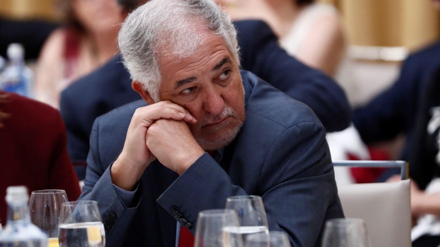 Conde-Pumpido corona su última cumbre