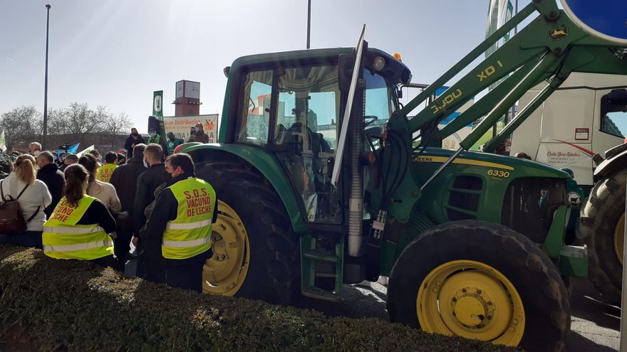 Manifestación en Madrid. Unión de Uniones