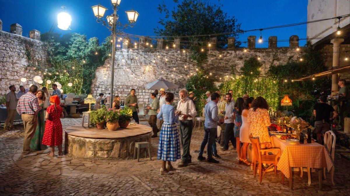 Disney+ anuncia su nueva serie 'Olivia' y desvela las primeras imágenes con Pablo Chiapella, Lalachus y su elenco