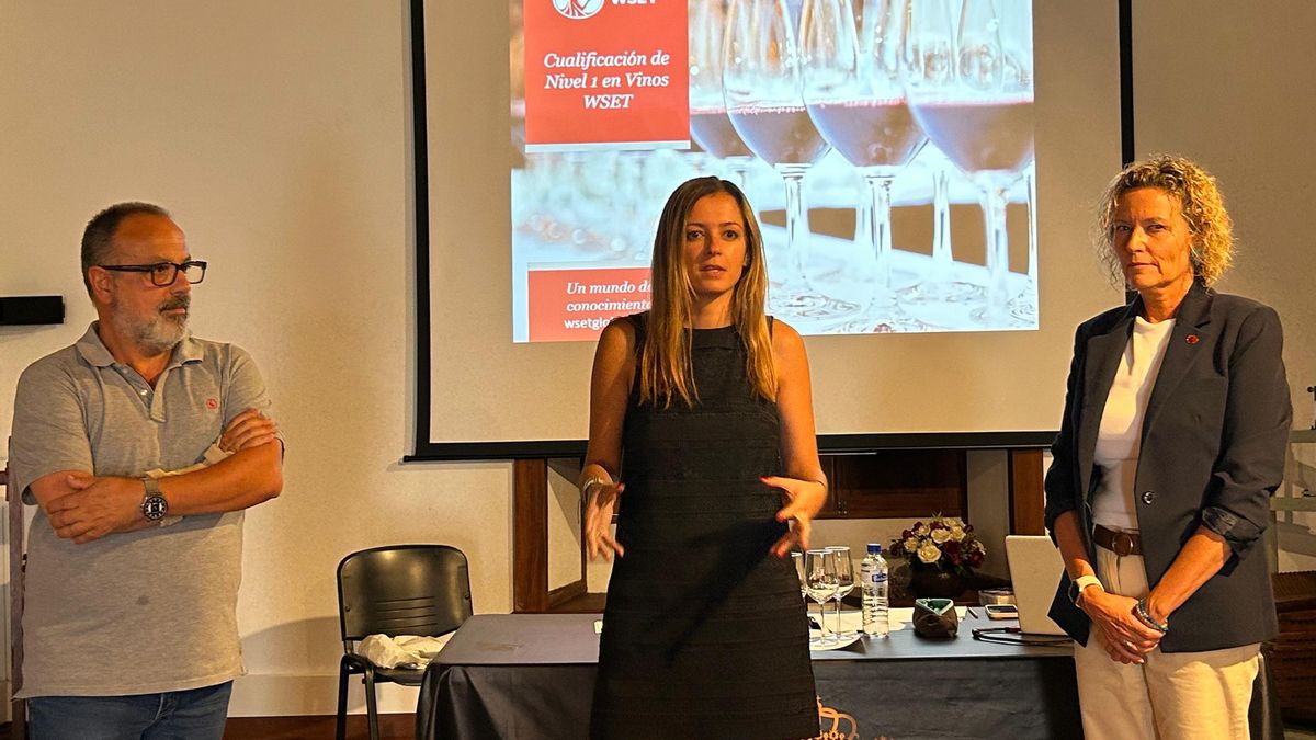 Presentación del Curso de formación  de 'Wine & Spirit Education Trust (WSET)' en Breña Alta