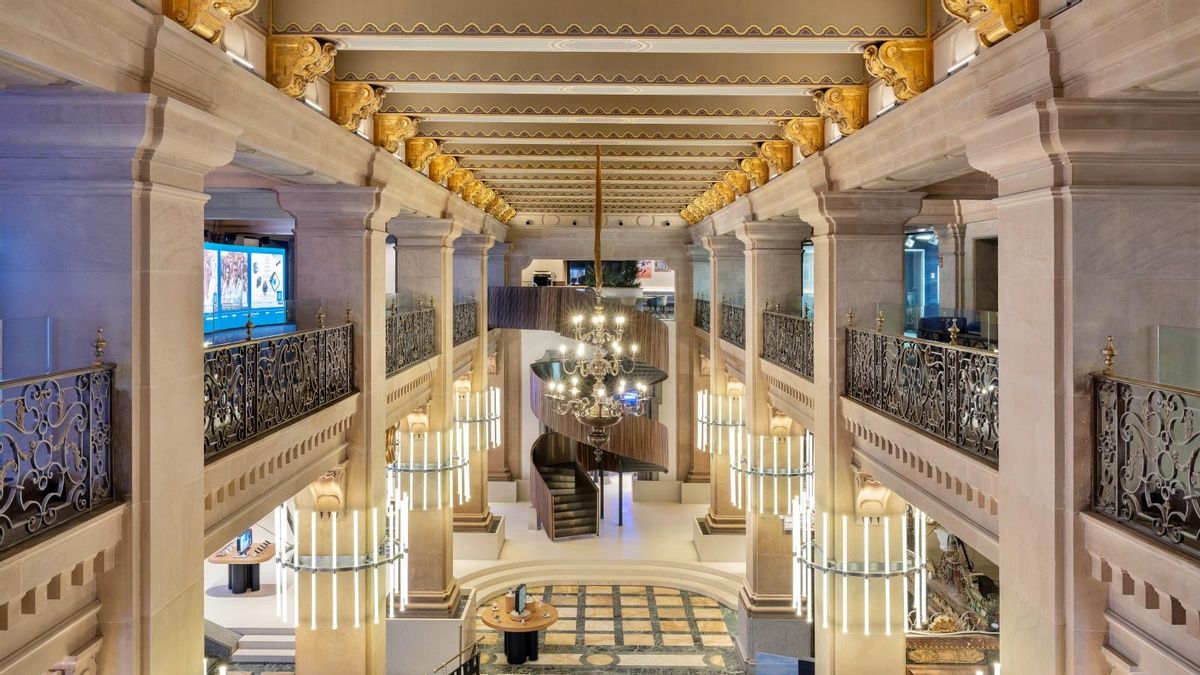 Telefónica firma la venta de su centenario edificio de Gran Vía a Tomás Olivo, el impulsor de Valdebebas Shopping