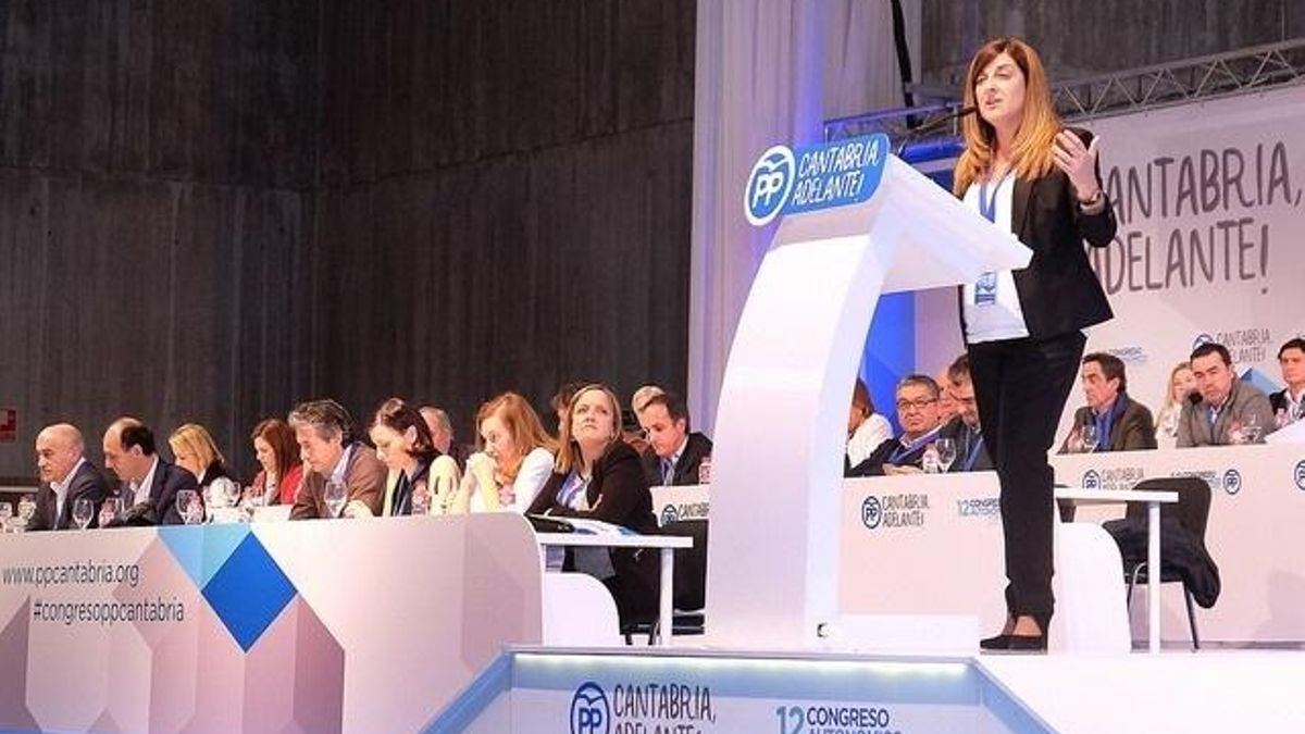 María José Sáenz de Buruaga, en el Congreso Regional del PP cántabro.