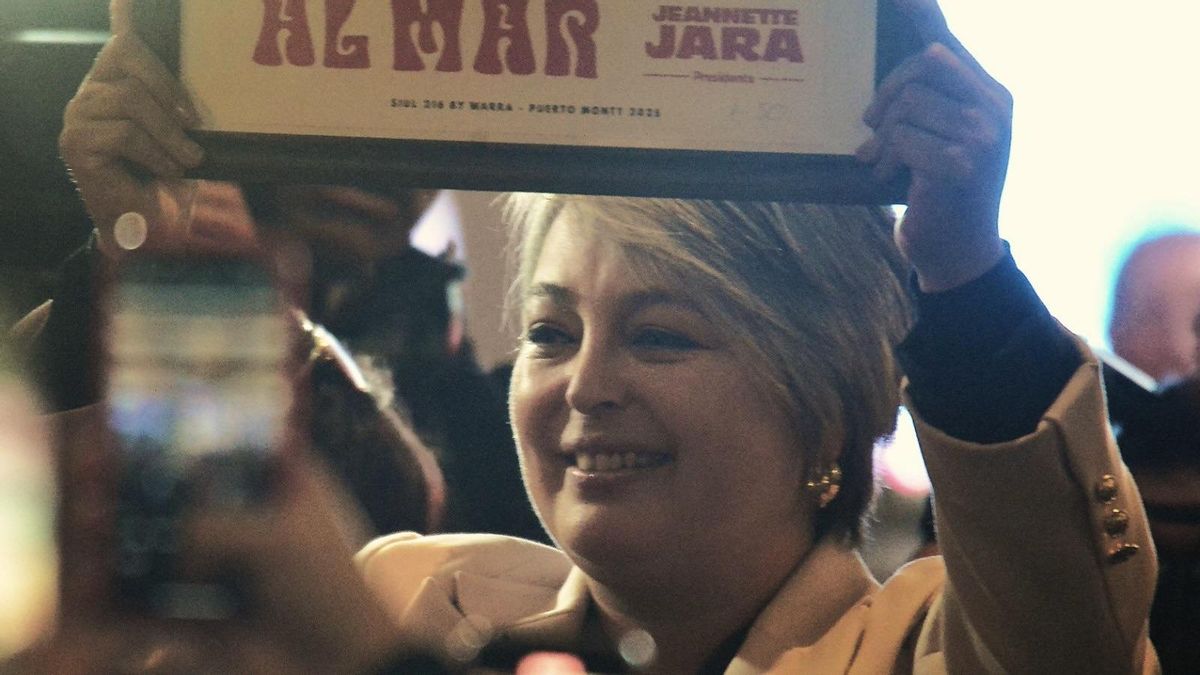 Jeannette Jara, la candidata comunista elegida por el oficialismo chileno para competir en las elecciones presidenciales.