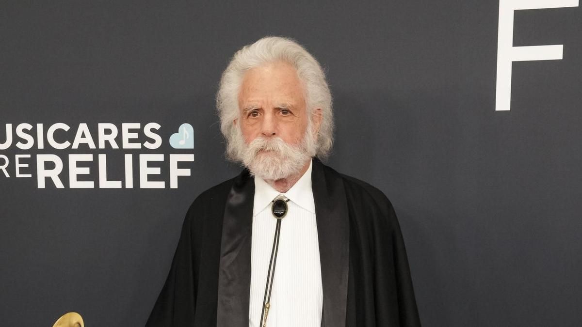 Muere el guitarrista Bob Weir, cofundador de la banda de rock Grateful Dead, a los 78 años