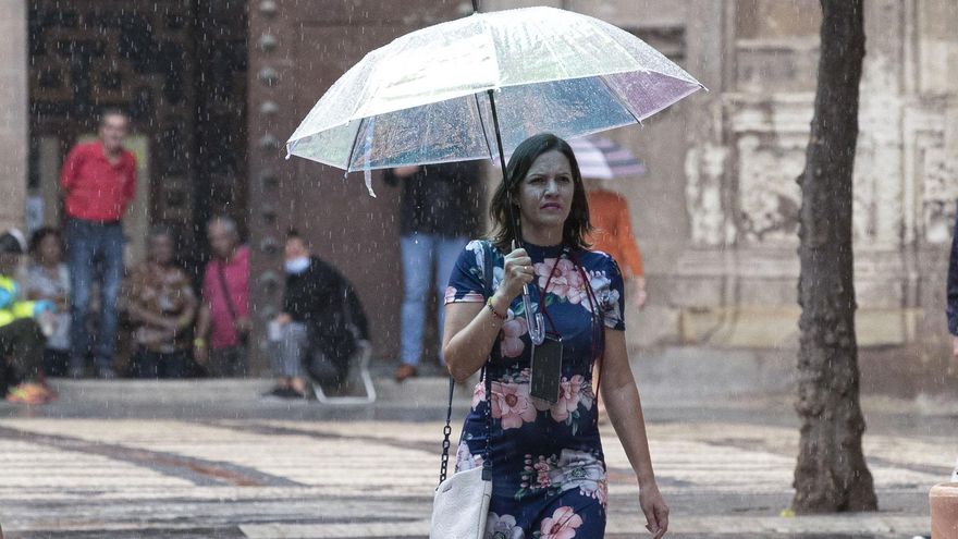 Las lluvias dan un último golpe en Sevilla antes del regreso del calor