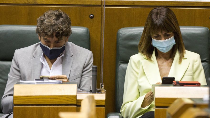 Lanbide encara el retraso de 7.828 complementos de ERTE a trabajadores con pocos ingresos y la interconexión del ingreso mínimo con la RGI