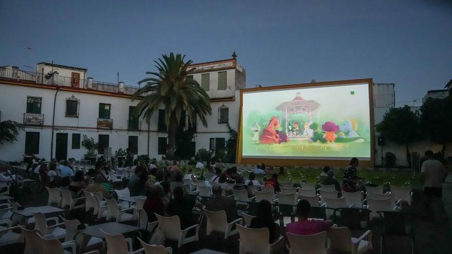 Arranca el cine de verano en el Coliseo de San Andrés
