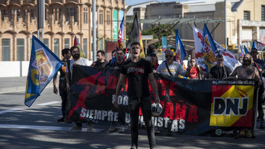 Condenados a penas mínimas tres neonazis por una agresión al grito de “rojos, cerdos independentistas”
