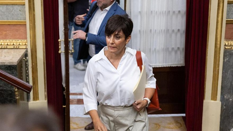 El Gobierno renuncia a reformar la Ley del Suelo para acercar el apoyo de Podemos al decreto de vivienda