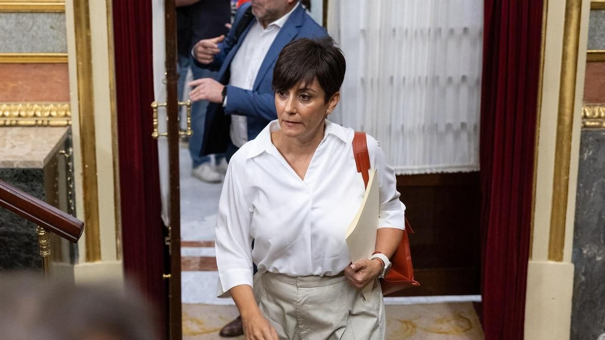 El Gobierno renuncia a la Ley del Suelo para acercar el apoyo de Podemos