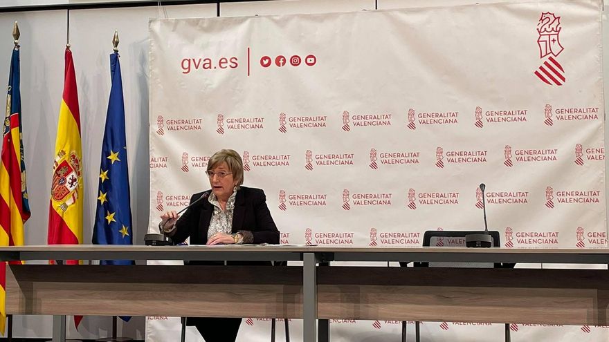 La consellera de Sanidad, Ana Barceló, en rueda de prensa.