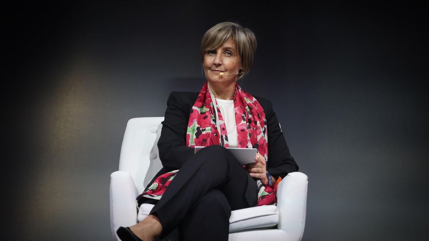 Costa sufre su primera baja de peso con la caída de la ministra de Sanidad