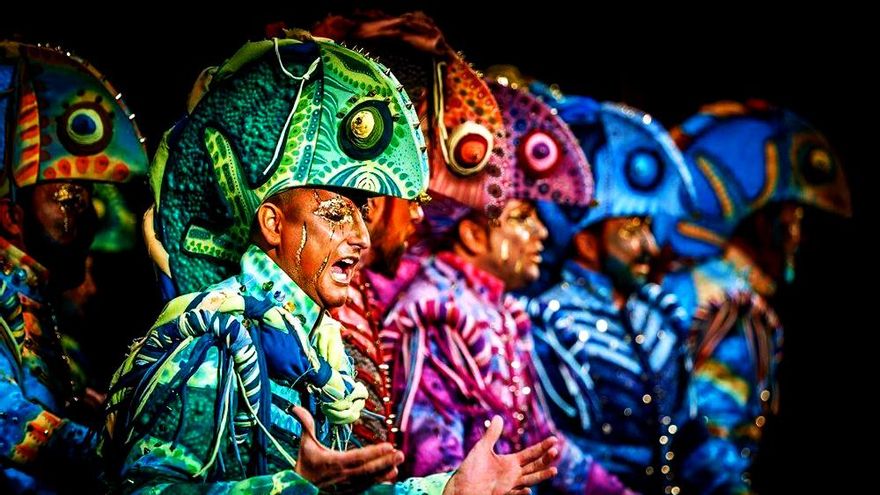 La cobra de Bisbal y Chenoa llega a las chirigotas de Cádiz