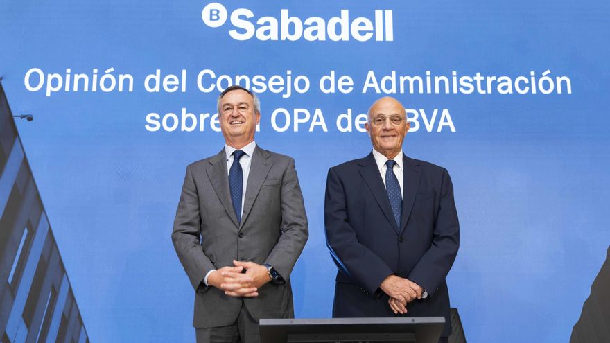 Analistas y pequeños accionistas de Sabadell aún ven insuficiente la mejora de la oferta de BBVA