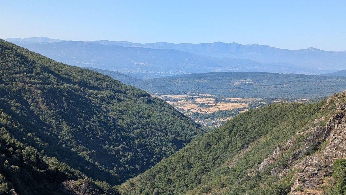 Vista de Noceda del Bierzo desde la sierra de Gistredo