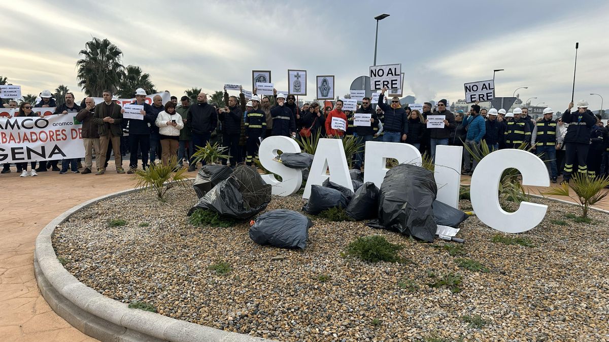 El pleno de Cartagena recuerda a Sabic que recibió los terrenos de la planta industrial gratis y millones en subvenciones