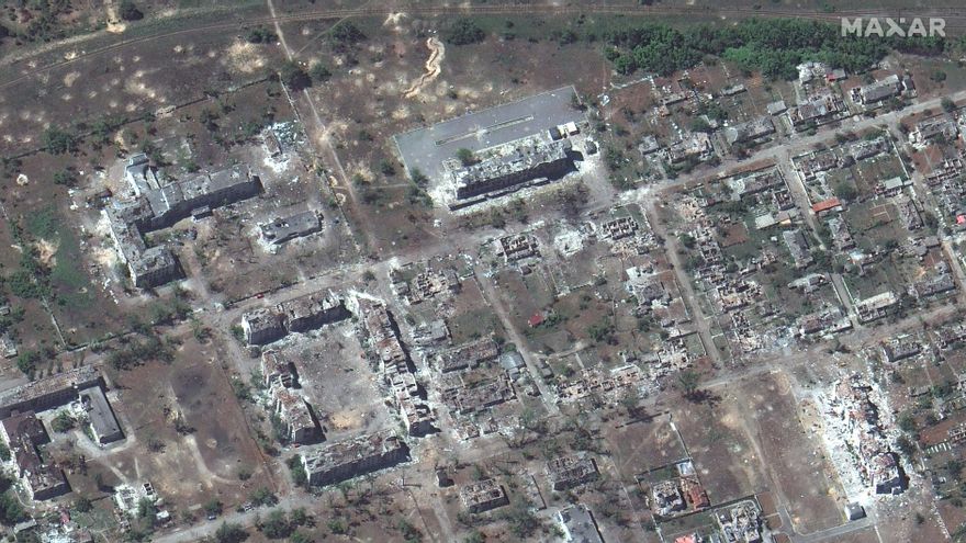 Imágenes de Maxar que muestran la destrucción de edificios en Rubizhne