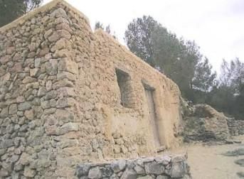 Fachada de la antigua vivienda