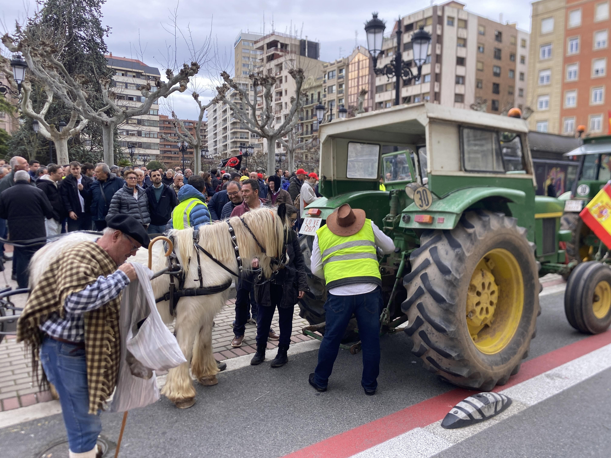 Tractorada en Logroño: "El campo ya no puede más"