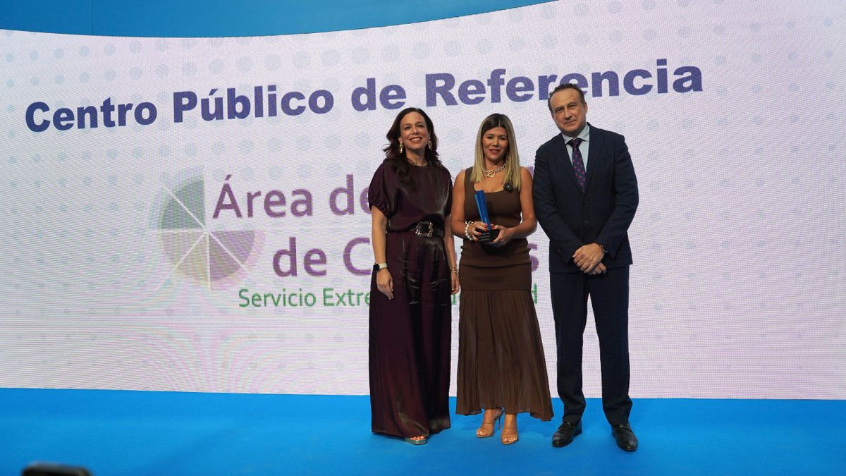 Una alto cargo del PP de la Sanidad extremeña oposita a una plaza de enfermera ante un tribunal nombrado por su jefe directo