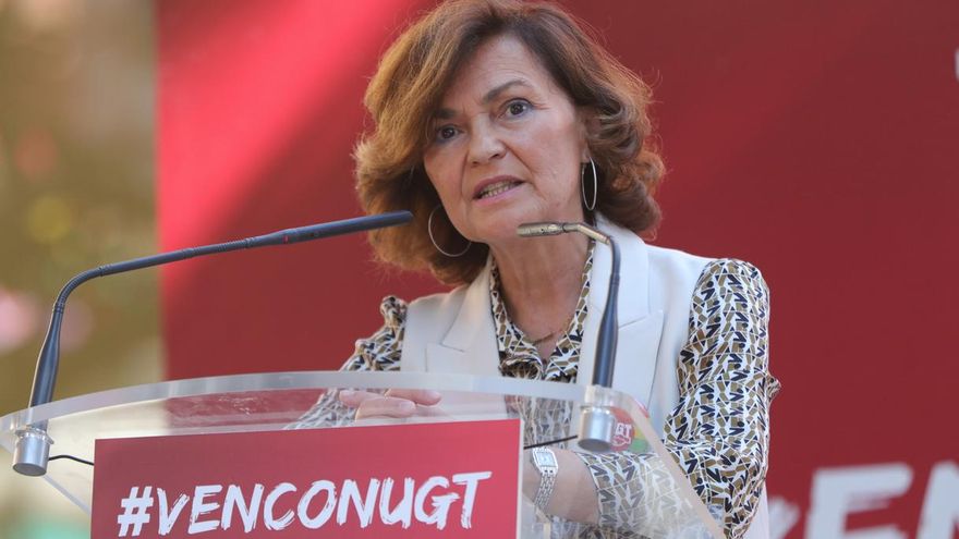 Transparencia conmina a Carmen Calvo a facilitar el informe que permitió el fichaje privado de Sáenz de Santamaría
