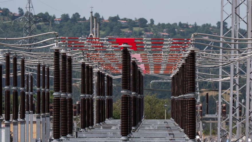 Euskadi confía en desatascar antes de que acabe el mes la saturación de la red eléctrica que "ahoga a la industria vasca"
