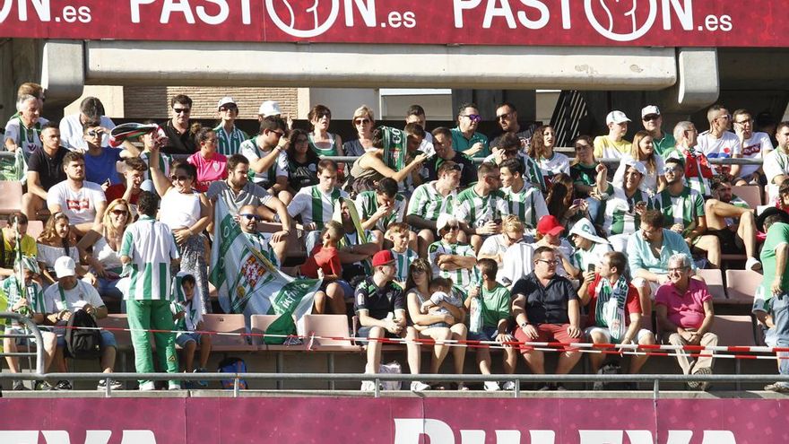 La afición del Granada CF tiende la mano a la del Córdoba CF para el partido en Los Cármenes