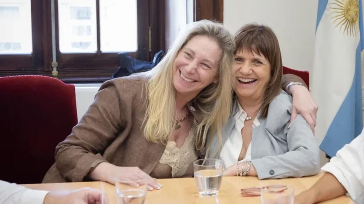 La secretaria general de la Presidencia, Karina Milei, y la ministra de Seguridad, Patricia Bullrich